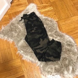 PINK - VS Joggers ♡